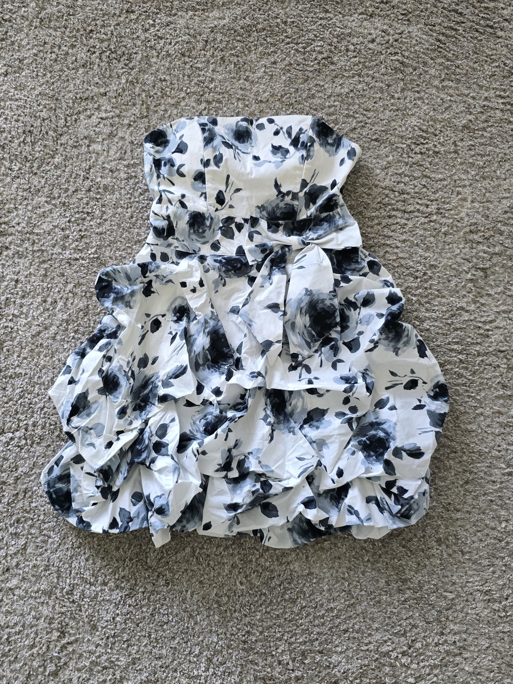 Fit & Flare Women's Strapless Cotton Floral Mini Dress White/Navy Bow Rouched, 5